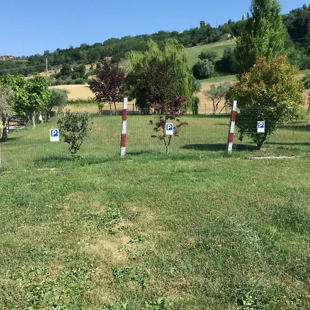 Gospodarstwo agroturystyczne “il Pino Solitario” Monte Giberto